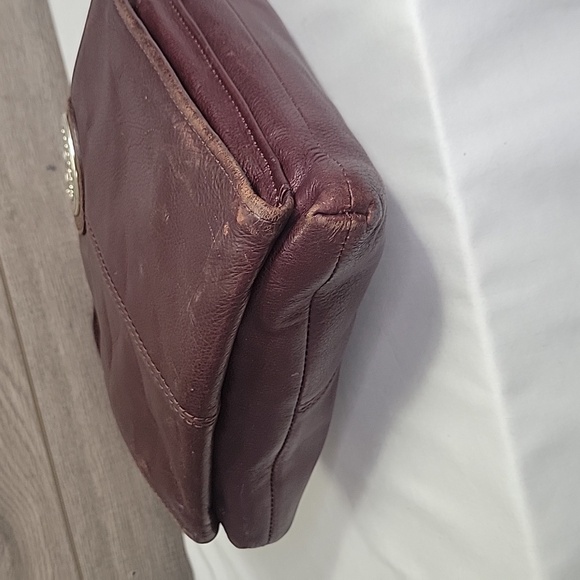 Brighton Burgundy Leather Crossbody Bag - Picture 7 of 16